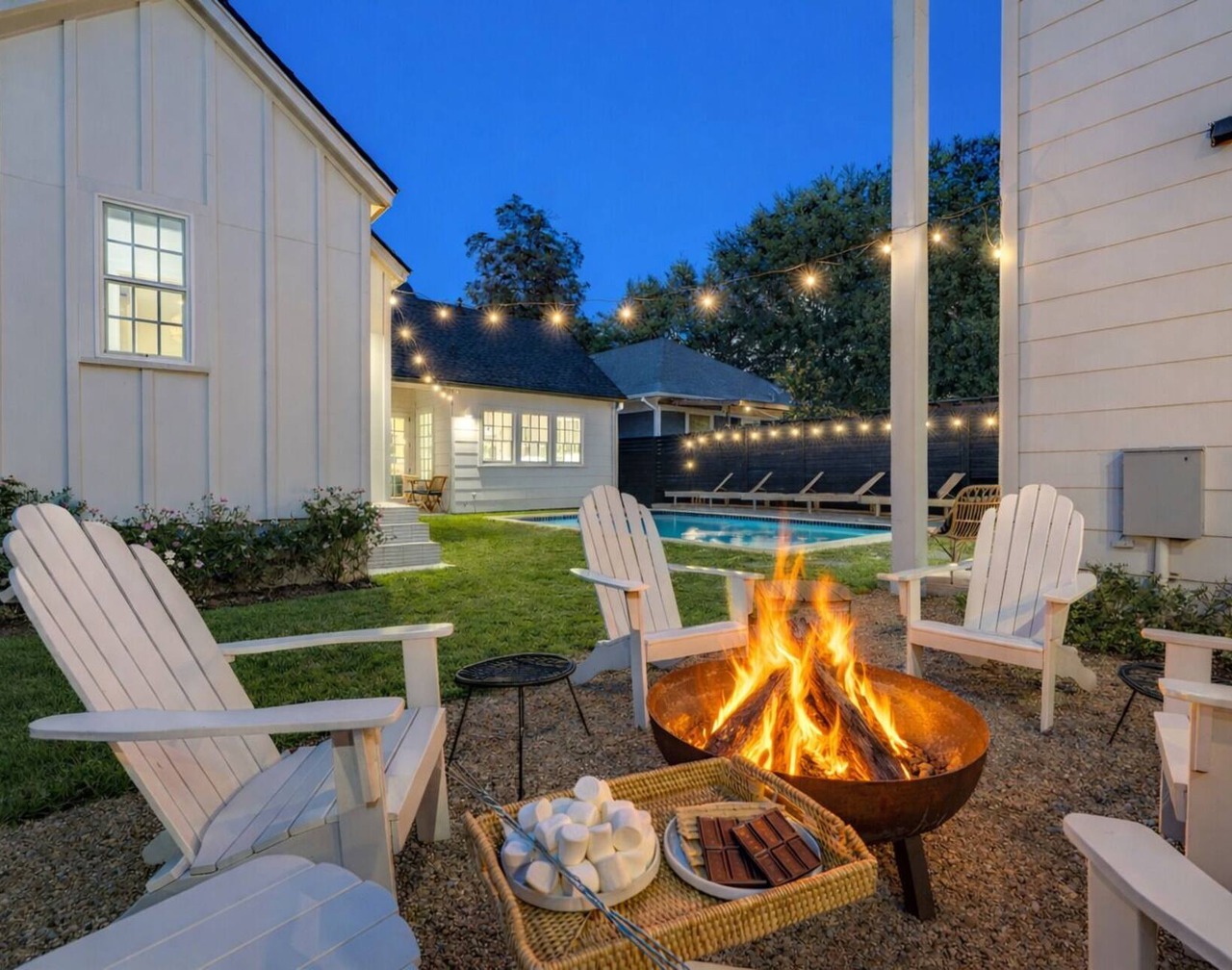 #1 VRBO in Austin HEATED POOL, central to 6th and Rainey 1