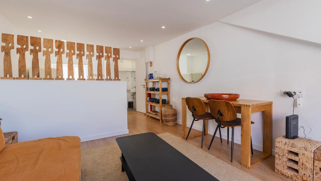 1BDR Apartment with AC and Terrace by LovelyStay 1