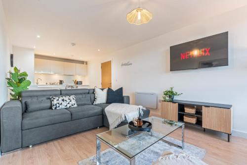 1BR Sleeps 6 - Secure Parking - 15 Mins to Ctrl London 1