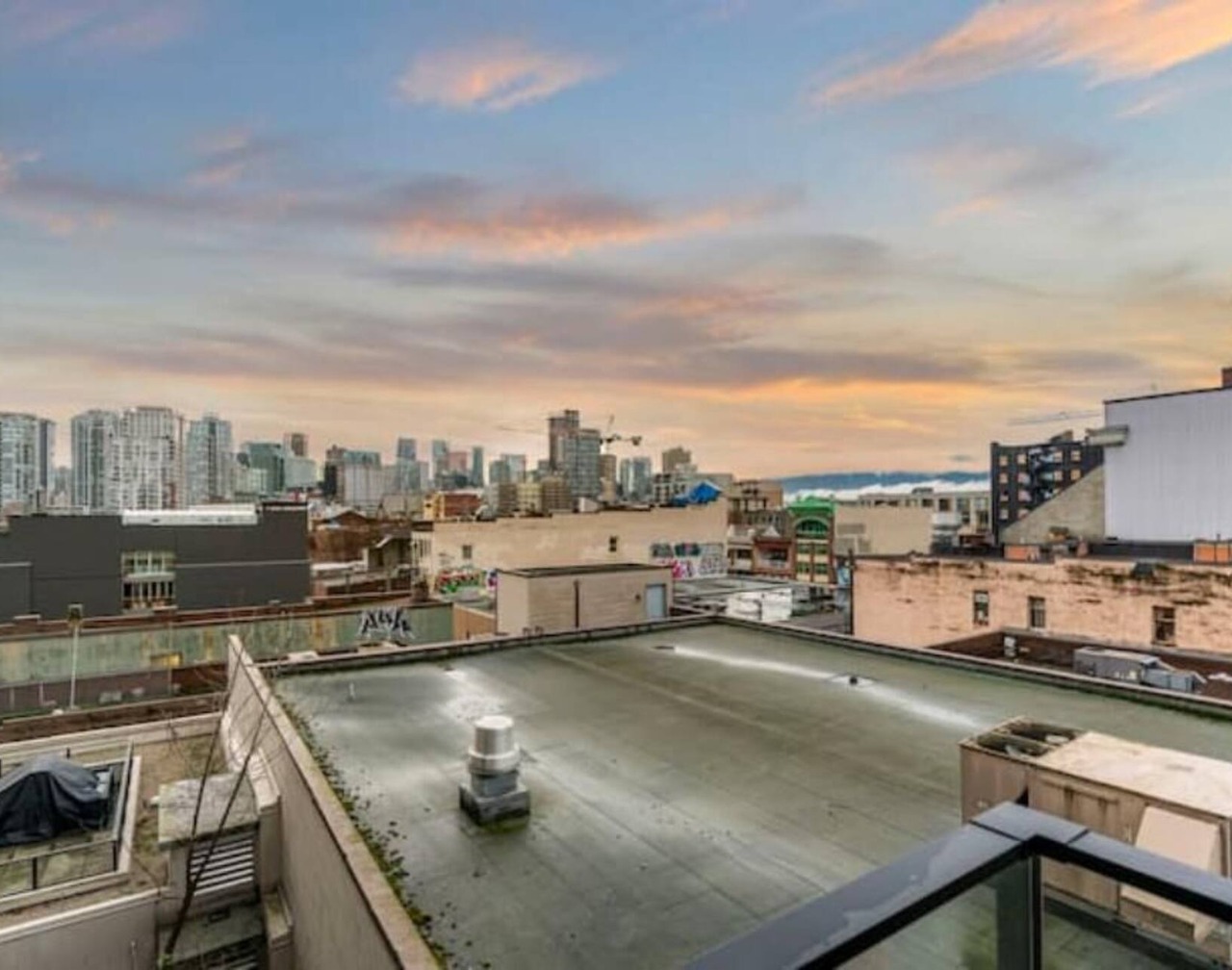 2 bed+2 bath Downtown Vancouver luxury Apt. 1