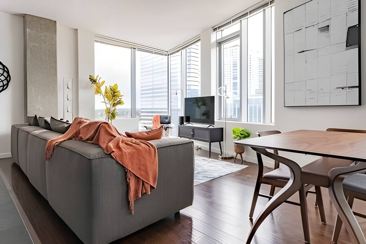 2BR+Den Penthouse | Bellevue | Sophari Towers F 1