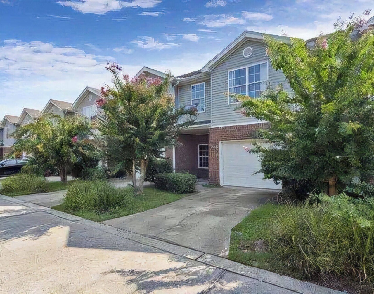 3-bedroom condo in charming Fort Walton Beach with WiFi, AC 1
