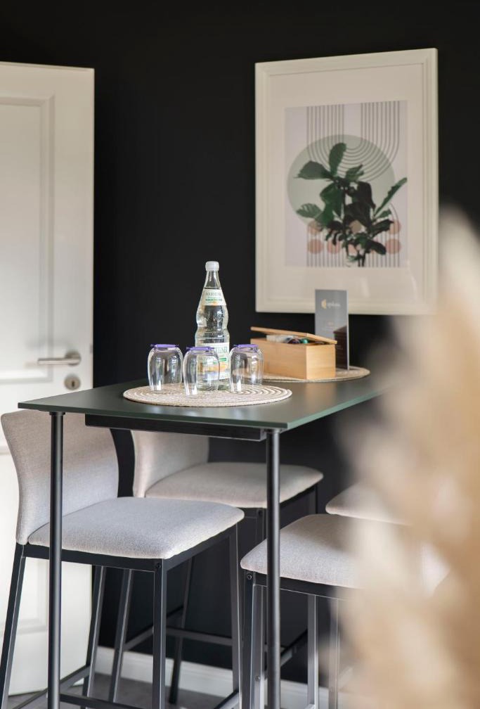 4Tiny Together-Apartment - Balkon, Netflix, Nespresso, Messe 1