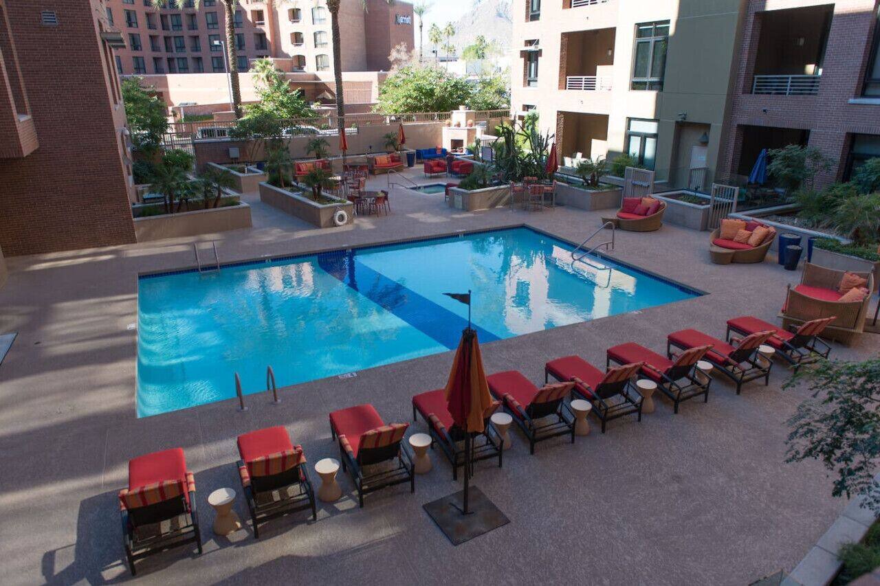 7301 E. 3rd Avenue/UNIT #208 1