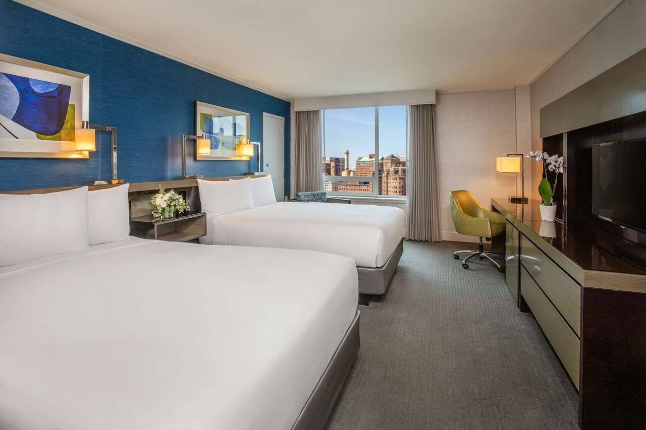 A Place You'll Surely Enjoy! w/Pool, Near LEGOLAND Discovery Center Boston 1