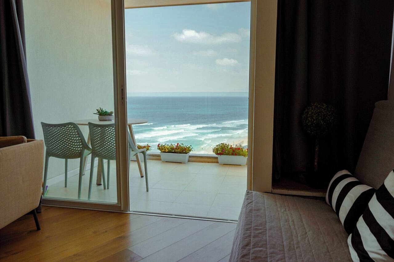 Amano Sewview Suit - Spacious sea-view suite with balcony 1