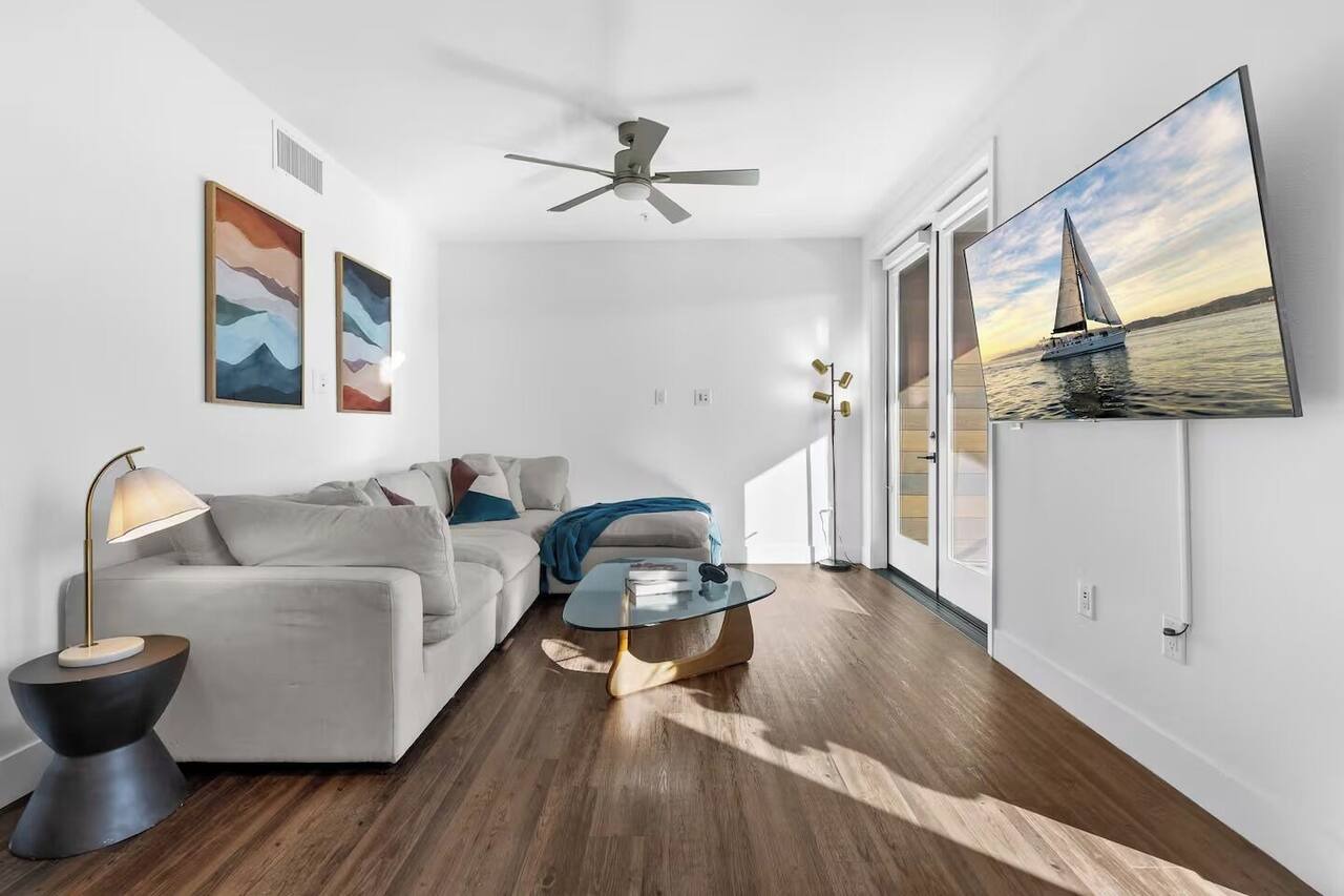 Amethyst Sky Loft - Elevated Two-Story Waterfront 1