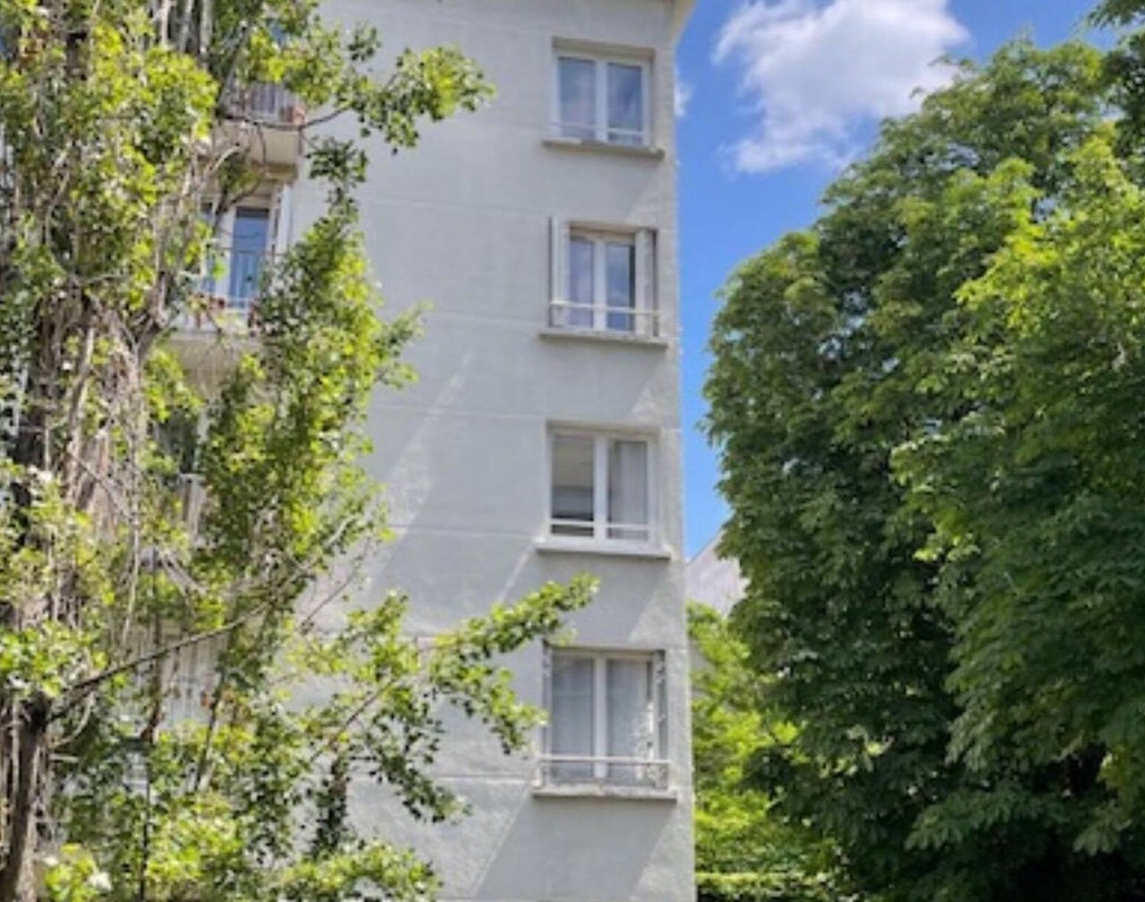 Apartment for rent, close to the Parc des Princes. 1