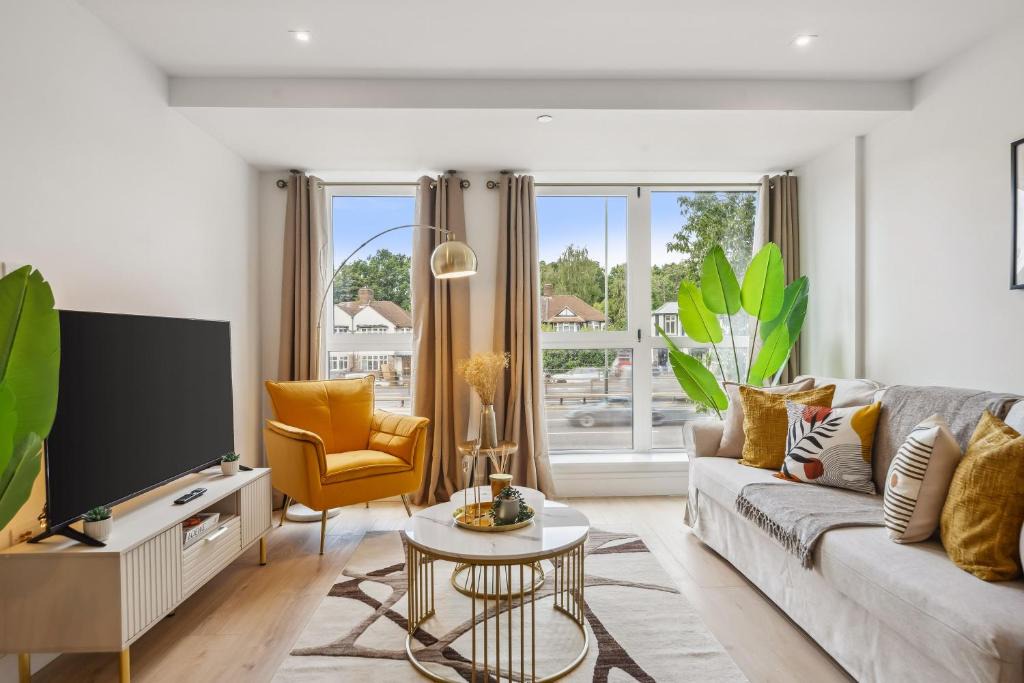 Apartment in Wimbledon with Cinema, Gym, Game Room! Upto 30 Percent OFF 1