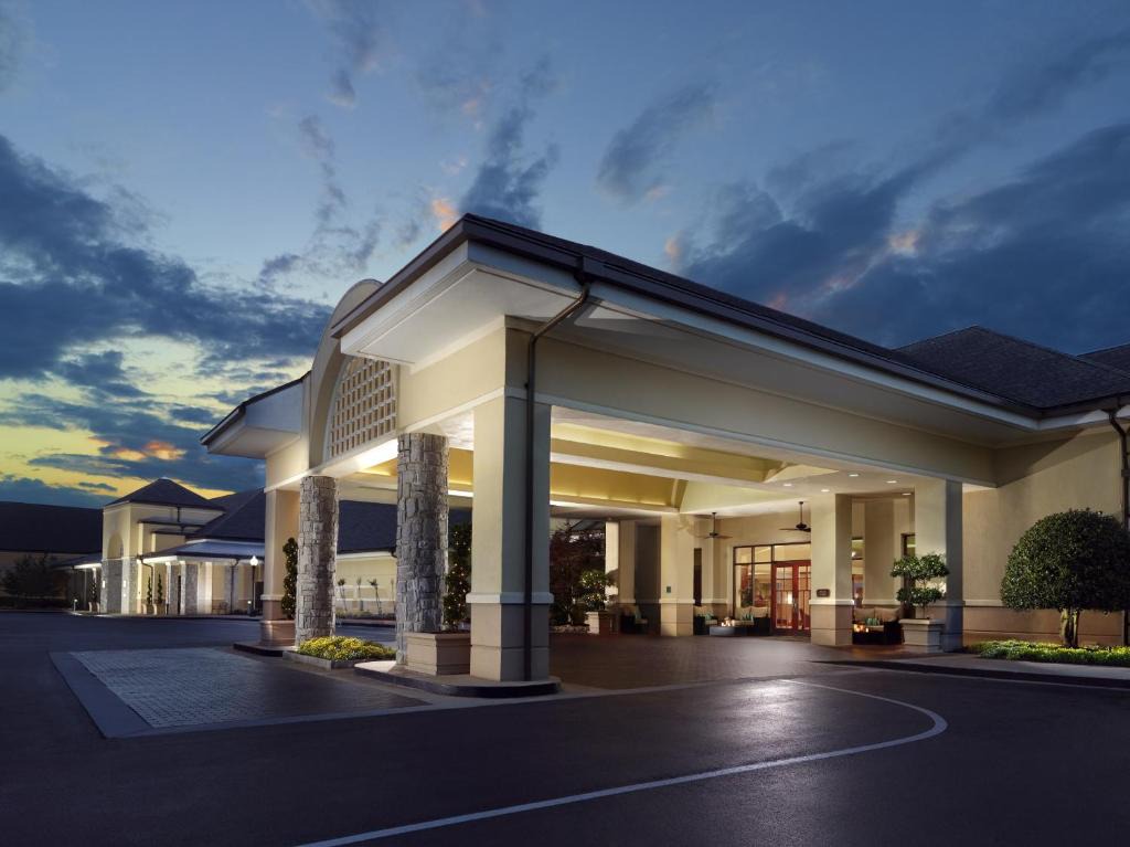 Atlanta Evergreen Lakeside Resort 1