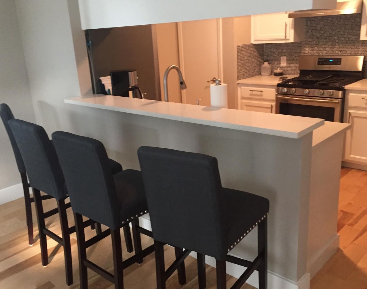 Beautiful and cozy home, only 2 miles to downtown, and 22 min to COTA 1