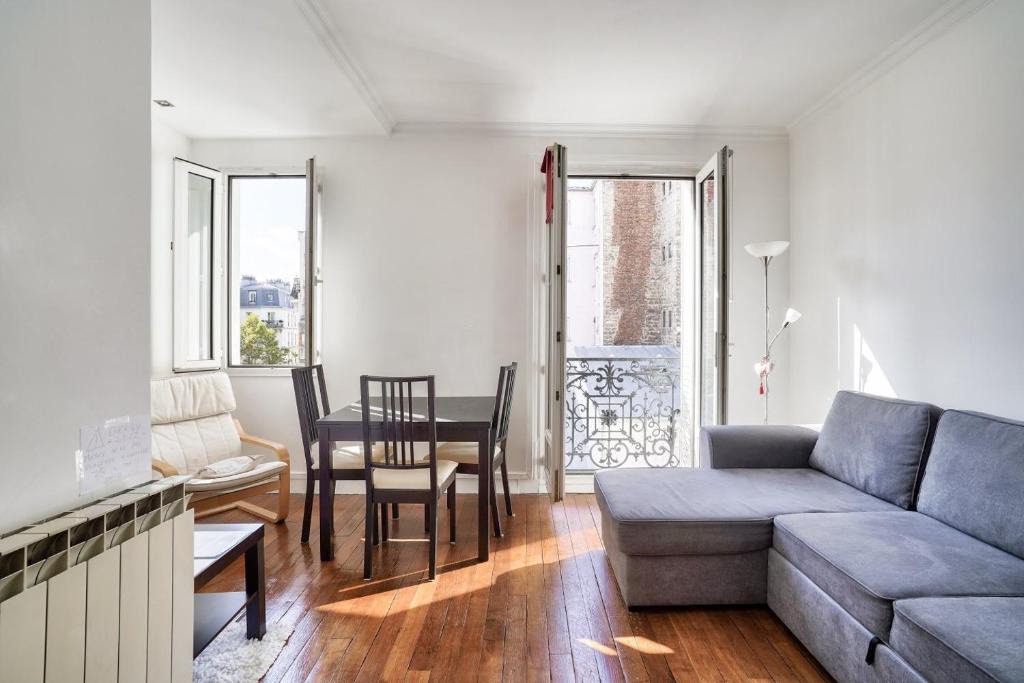 Bel appartement pere Lachaise 1
