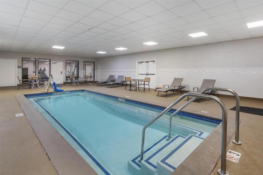 Best Western Plus Hotel at the Convention Center 1