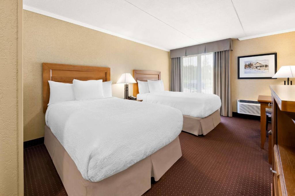 Best Western Plus NorWester Hotel & Conference Centre 1