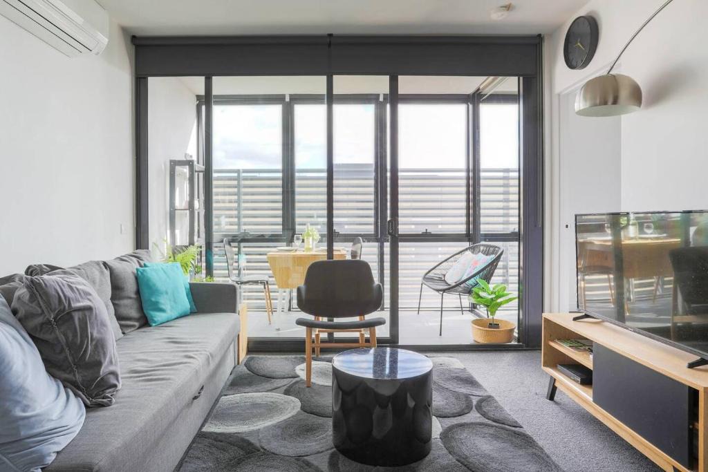 BHB Sleek Collingwood 1