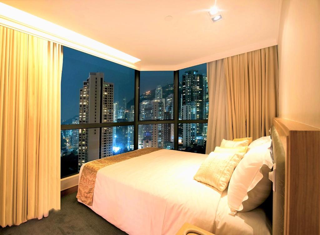 Bishop Lei International House 1