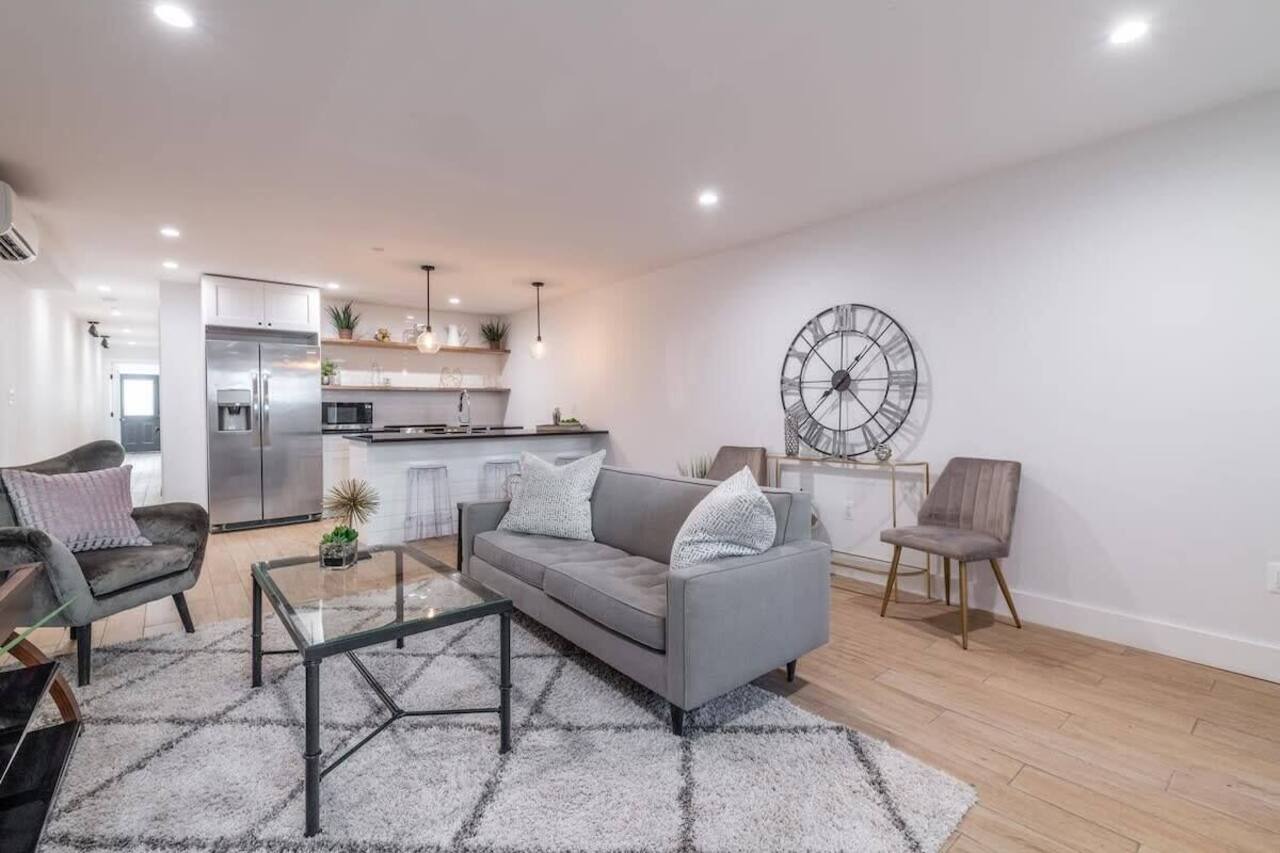 Bloomingdale Beauty - Sleeps 4 in Style! 1