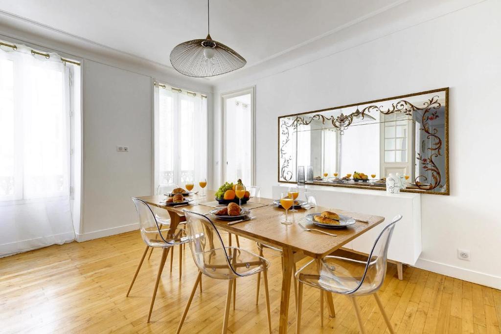 BnBNova - 3BR 2BA - Champs-Élysées & Arc de Triomphe 1