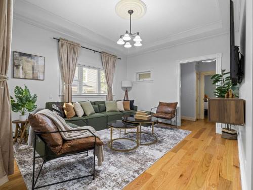 Boston 4BR Home with Parking BBQ Fire 1