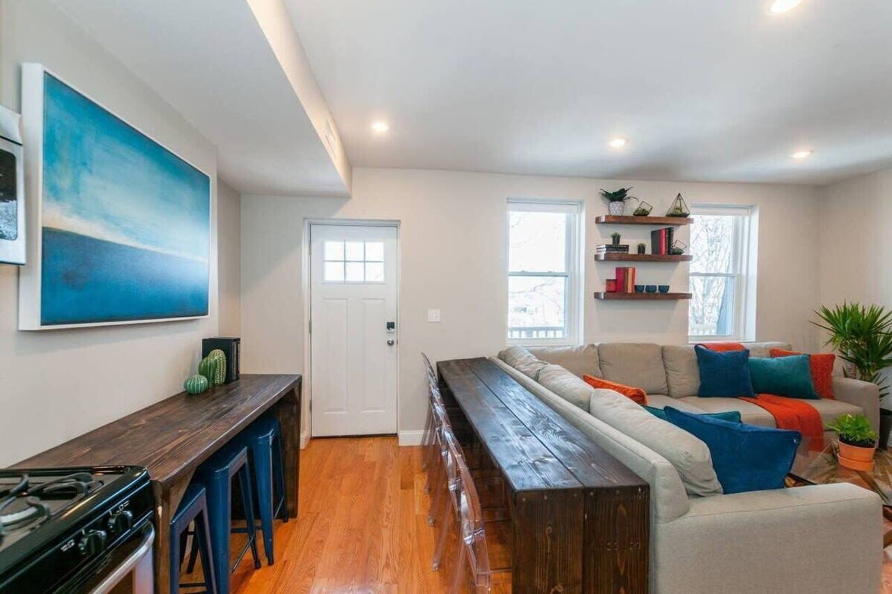 Boston Apartment | near T 1