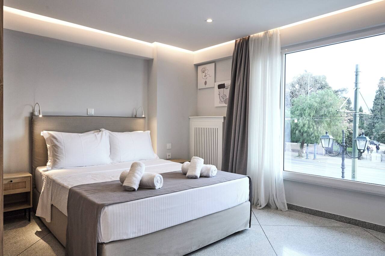 Bright space downtown with street and park view near Acropolis 1