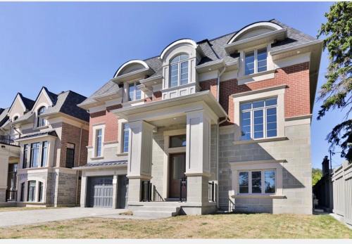 C-Spacious n bright low-level room near Yonge-Finch - Willowdale Grand Residence 1
