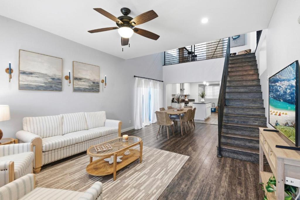 Casa Playa Long Beach 1