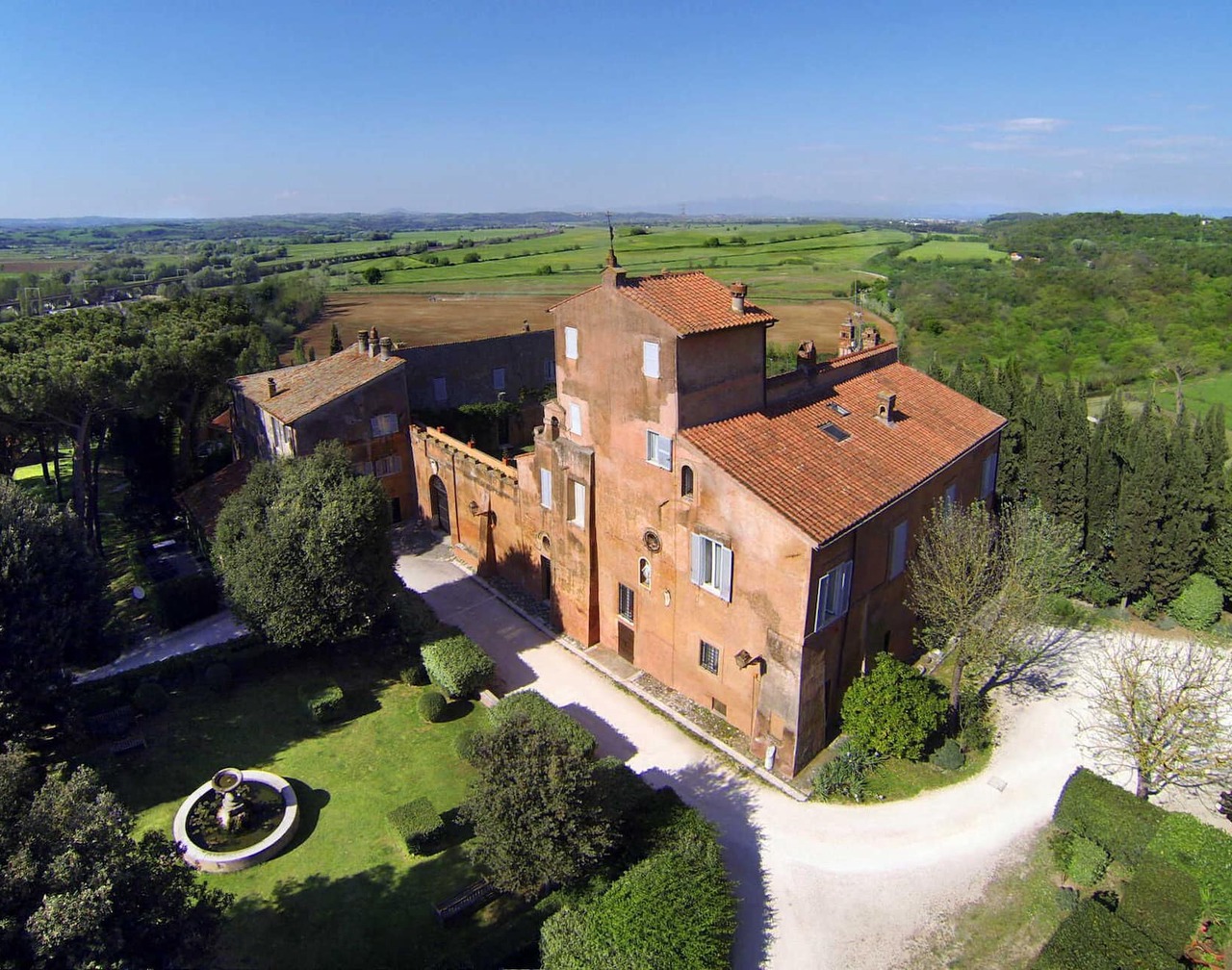 Castello del Duca 1