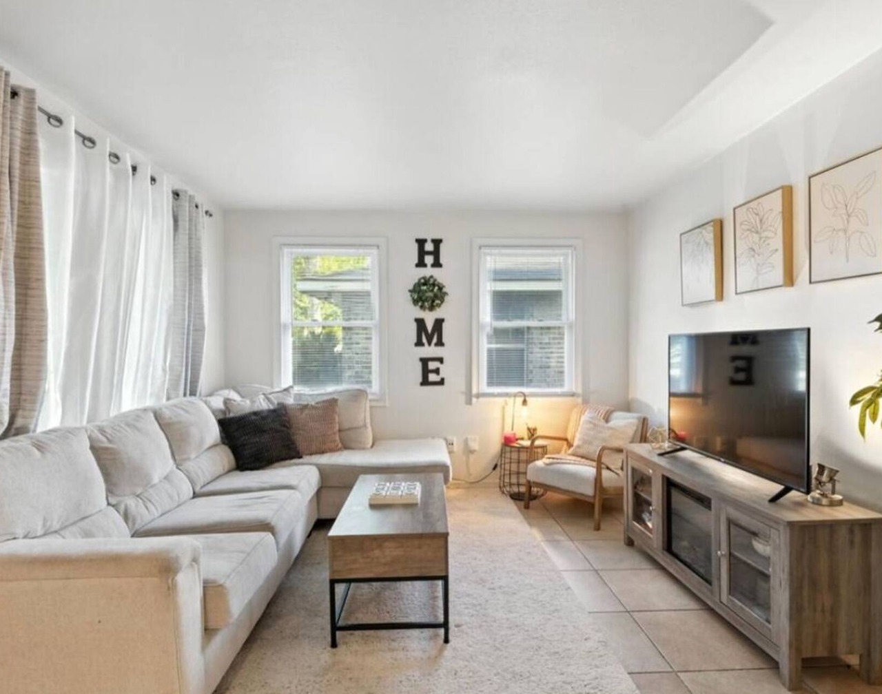 Charming 3-bedroom farmhouse near New Orleans 1