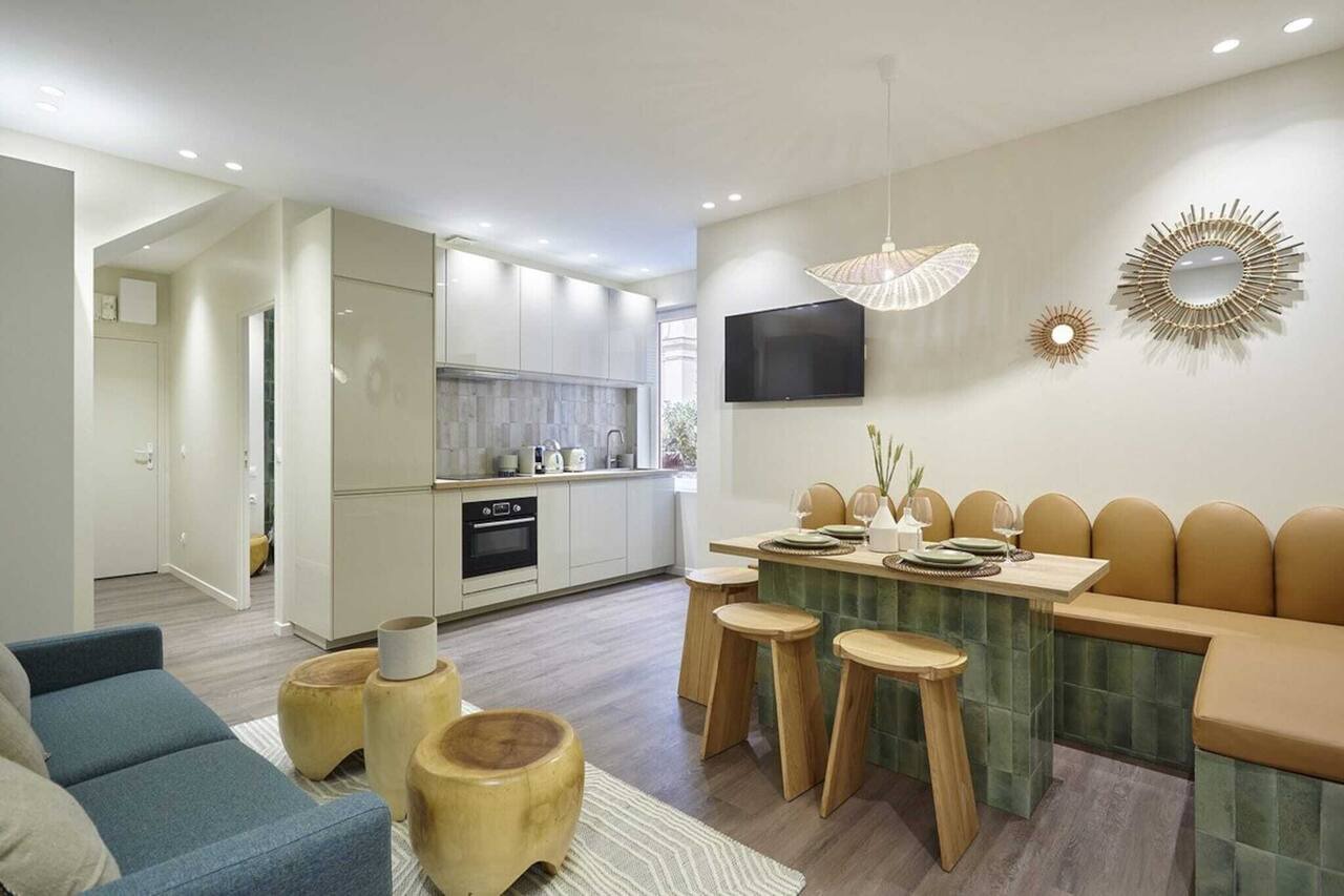 Charming Apartment Le Marais Center of Paris 1