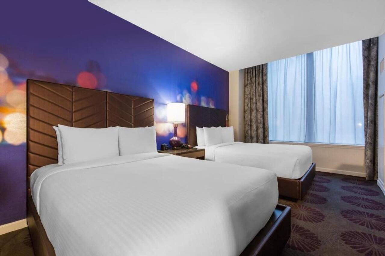 City Center Luxury, Double Queen - The Chicago Hotel Collection Mag Mile 1