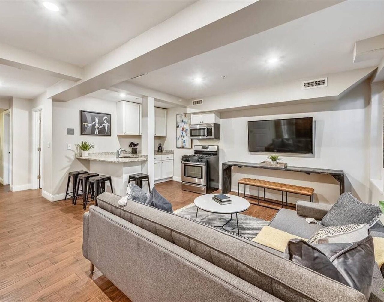 Clean contemporary escape 1
