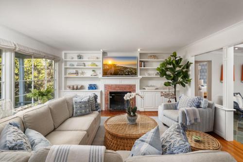 Coastal Elegance by the Shore 1