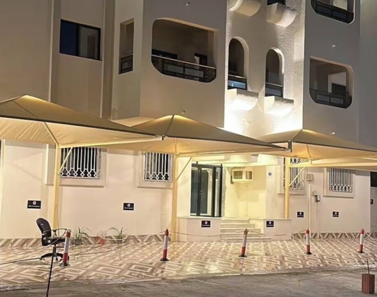 Comfortable Diamond Apartments Al Bawadi 1