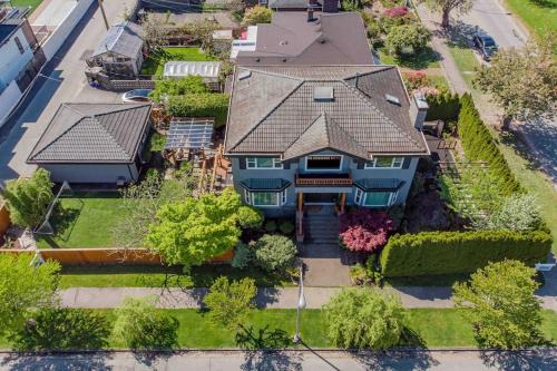 Corkscrew Willow Estate 1