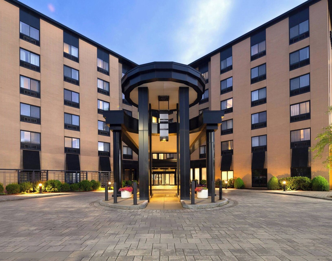 Courtyard by Marriott Boston-South Boston 1