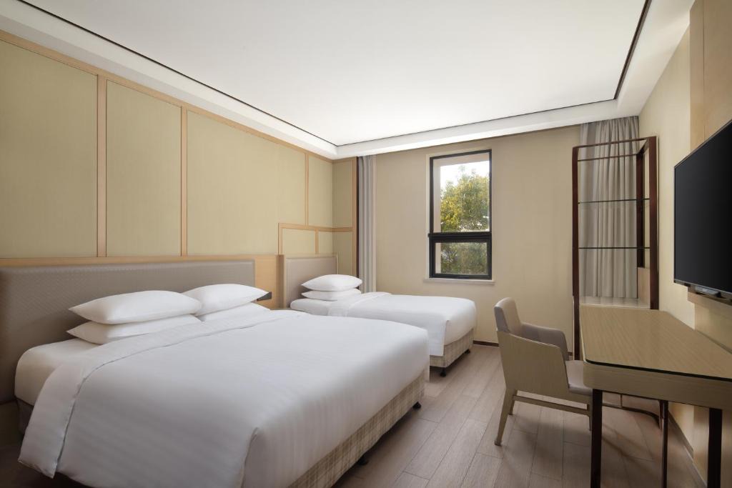 Courtyard by Marriott Shanghai International Tourism and Resorts Zone 1