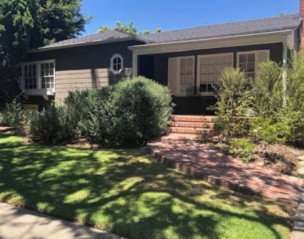 Cozy 2 bedroom on peaceful, tree lined street. Los Angeles, Culver City 1