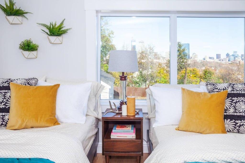 Cozy Apartment Near T 1
