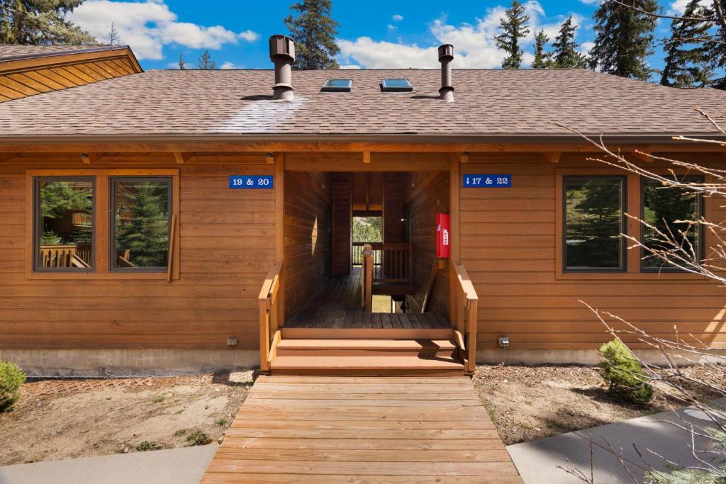 Creekside Suites 19 by Estes Park Condos 1