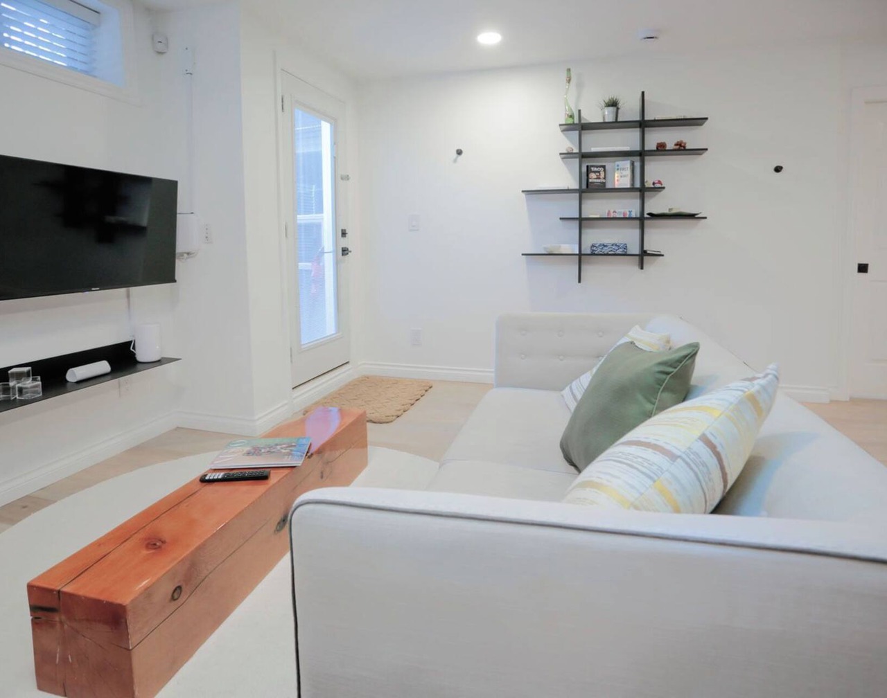 Cute Executive Basement Suite 1