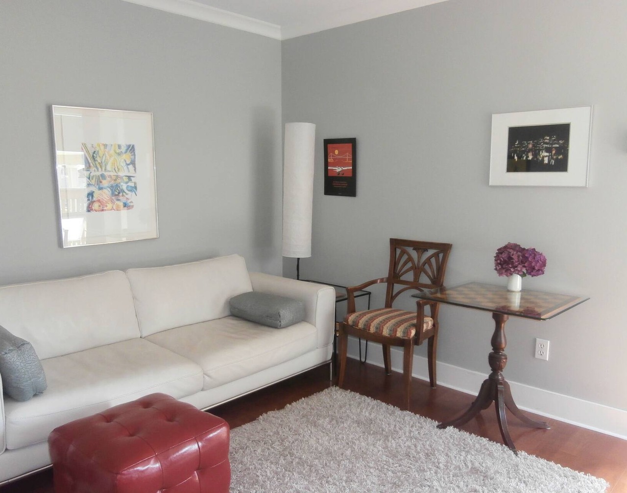 Cute n' Cozy for Solo guest, near seabus & Lower Lonsdale 1