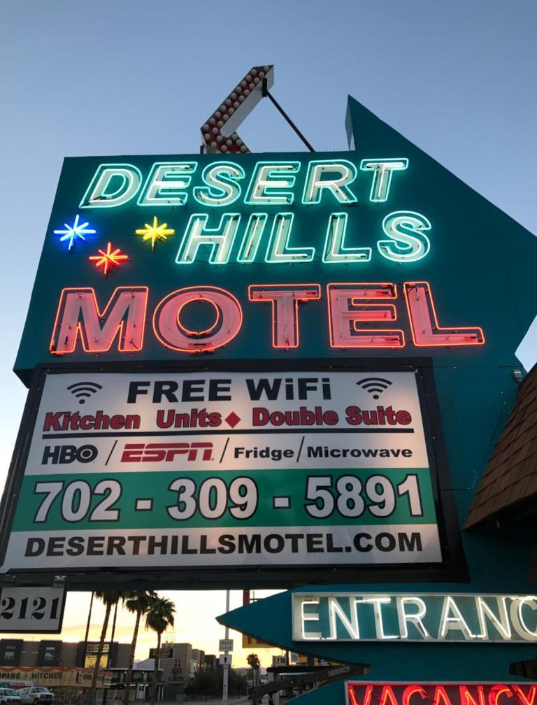 Desert Hills Motel 1