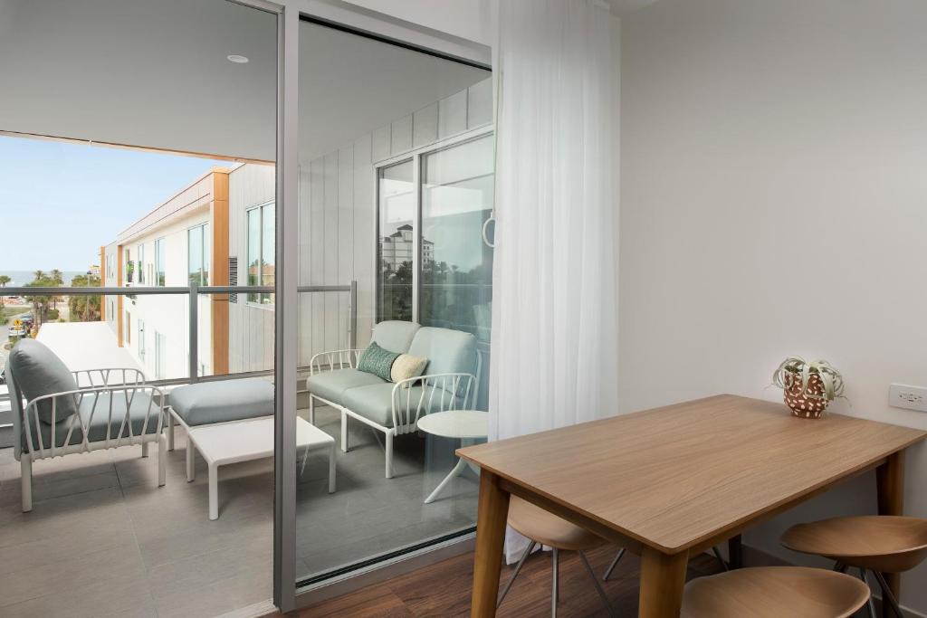 Element by Marriott Jacksonville Beach 1