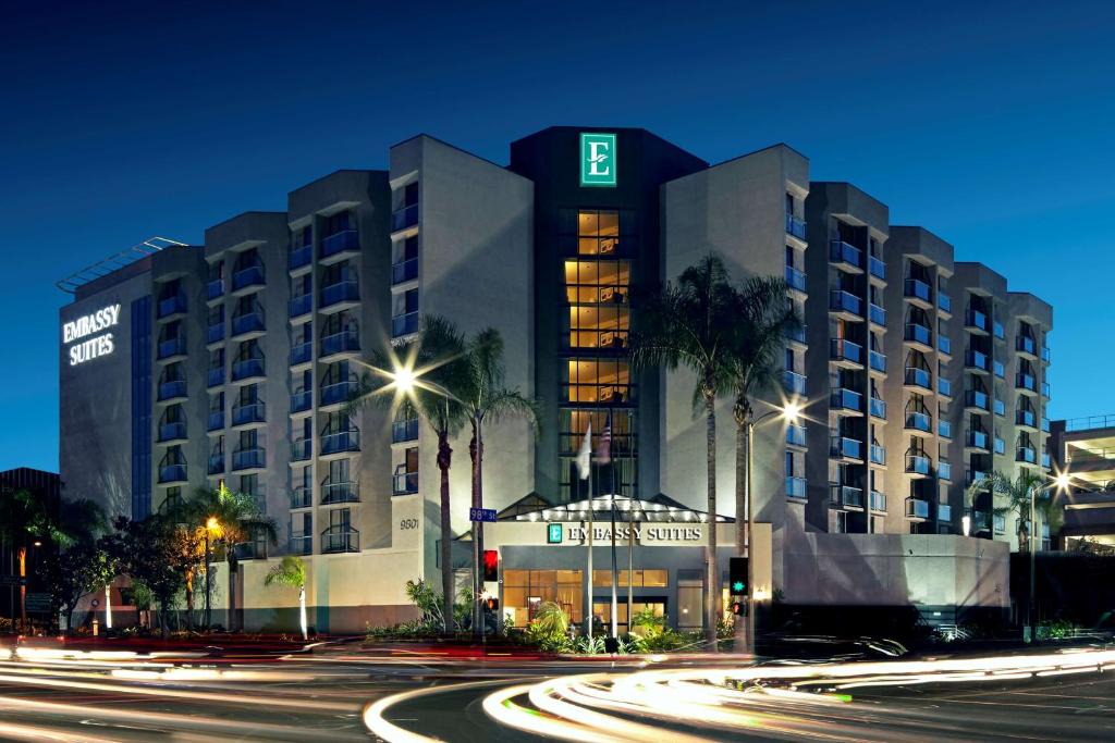 Embassy Suites Los Angeles - International Airport/North 1