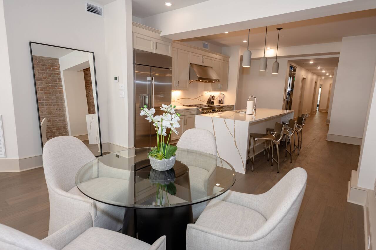 Exclusive Luxury: Brand NEW Stunning 5-Bedroom Getaway in New Orleans' CBD 1