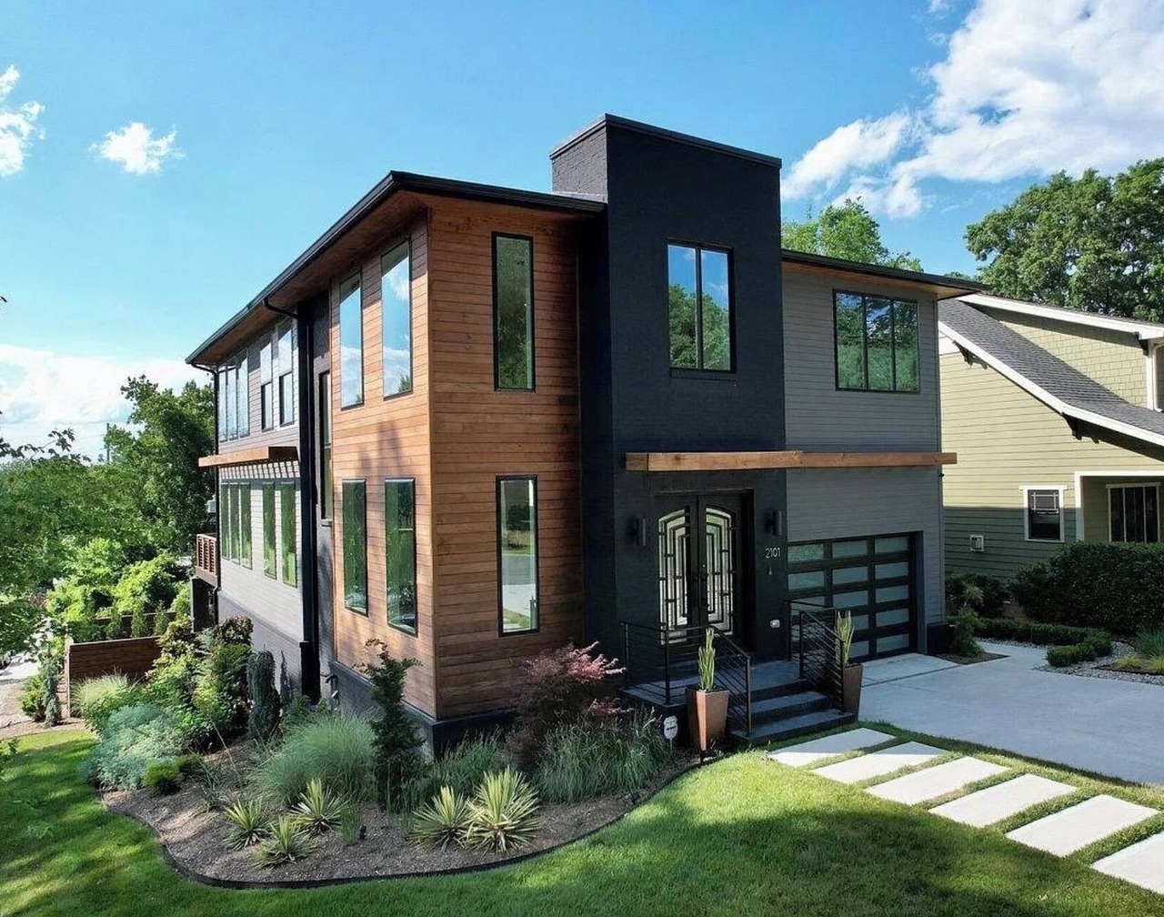 Experience Maison NoDa: Walkable + Uptown Skyline Views w/Gym! Sleeps 14 1