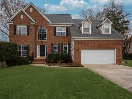Fantastic Cottage with Fire Pit and Barbecue in Charlotte, North Carolina 1