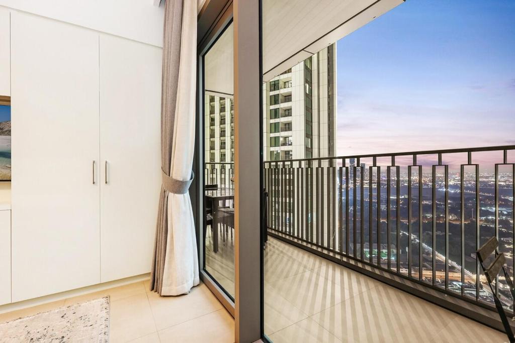 FIRST CLASS 1BR Modern Comfort in the City 1