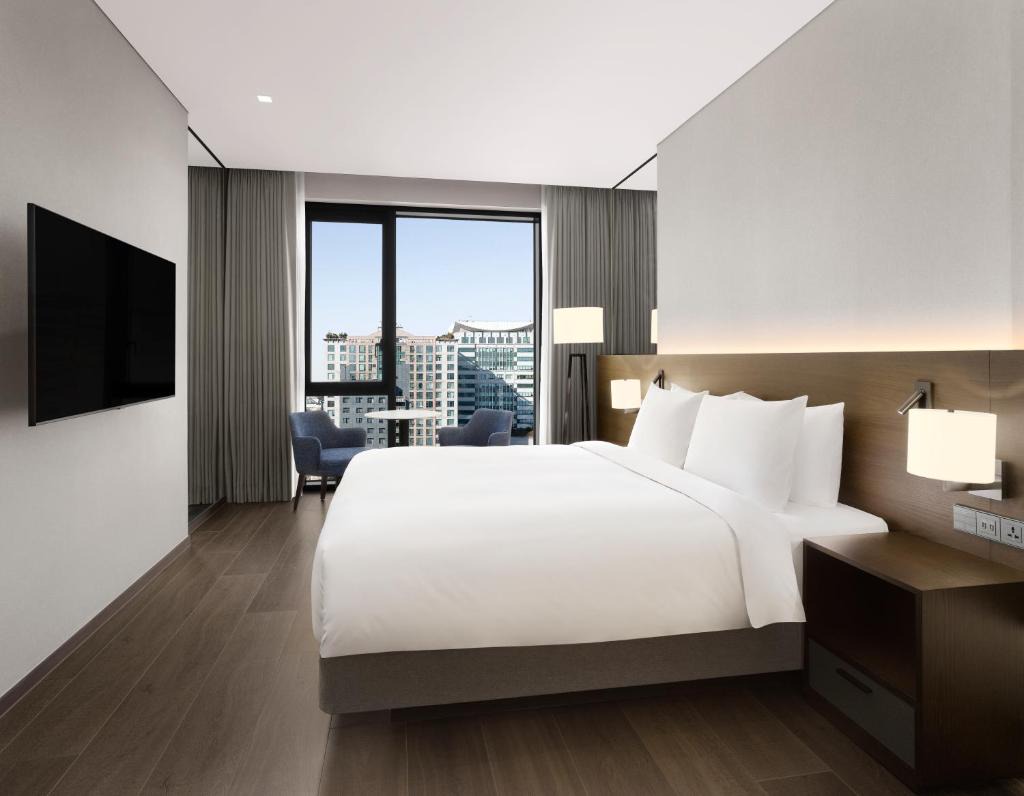 Four Points by Sheraton Suwon 1